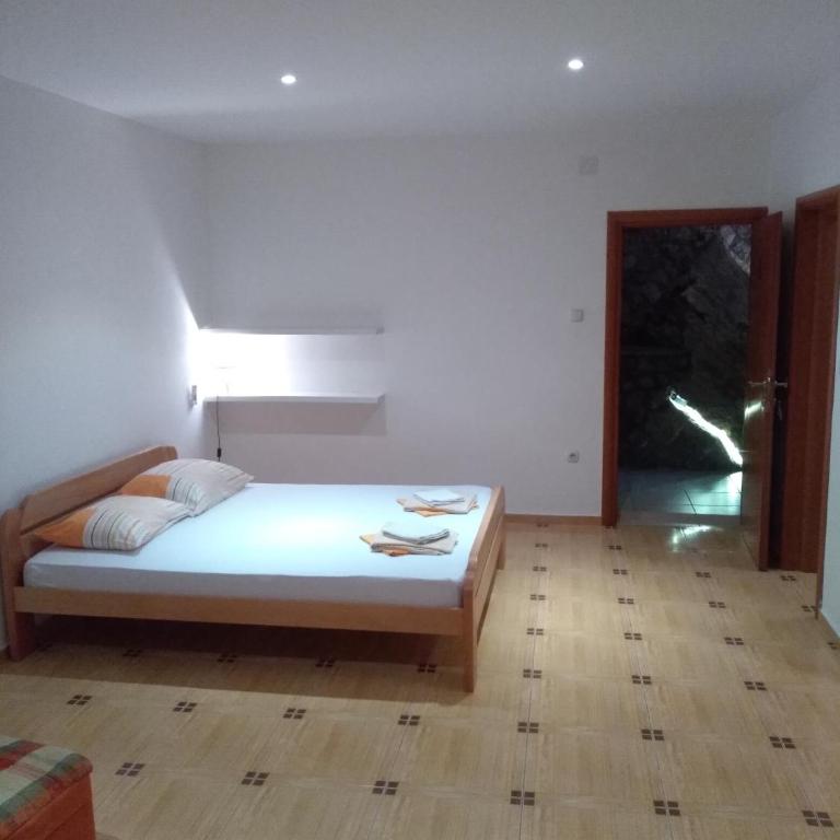 Apartments Villa Čučuk - Studio sa Terasom - 3