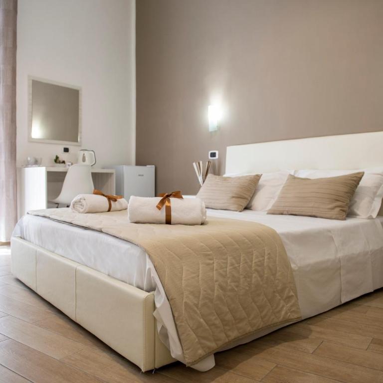Smeraldo Suite - Triple Room with Private Bathroom - 18