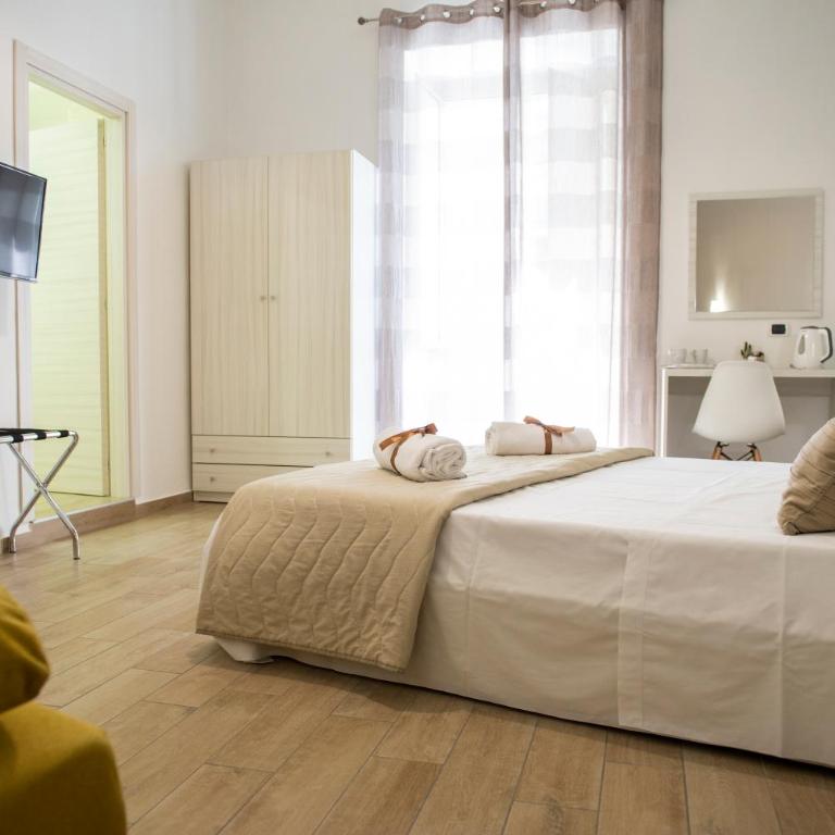 Smeraldo Suite - Triple Room with Private Bathroom - 1