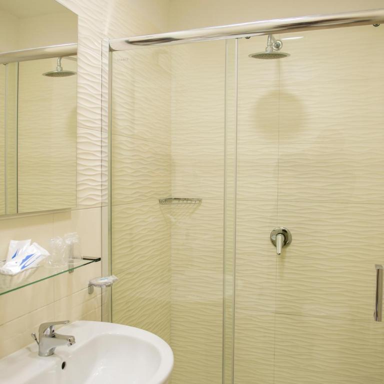 Smeraldo Suite - Triple Room with Private Bathroom - 7