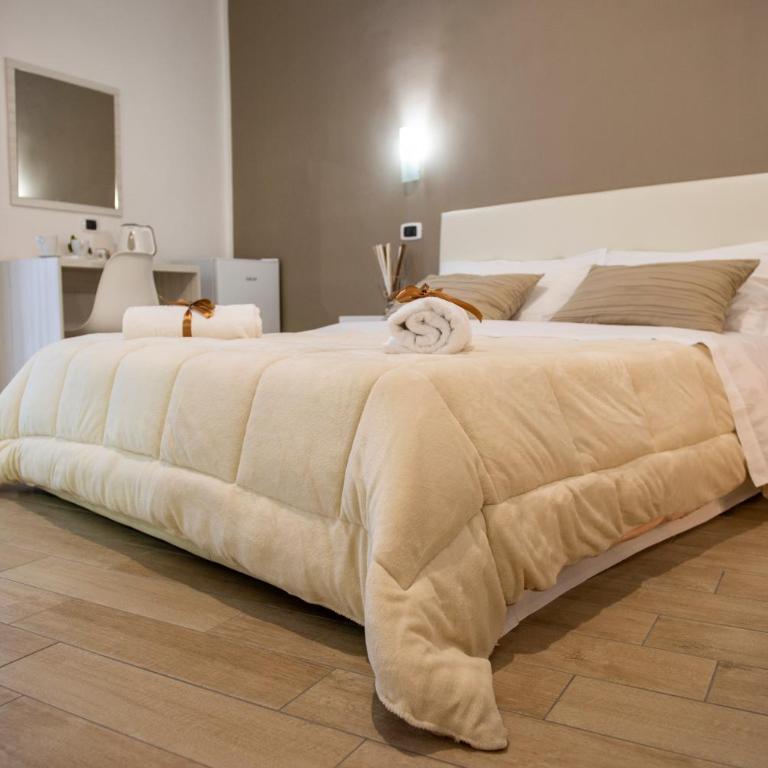 Smeraldo Suite - Triple Room with Private Bathroom - 5