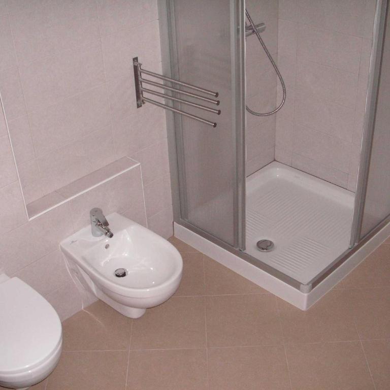 Casa Ferrari Monica - Appartamento con 2 Camere da Letto - 30