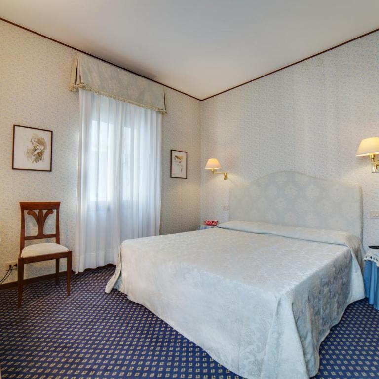 Hotel La Meridiana - Camera Matrimoniale - 5