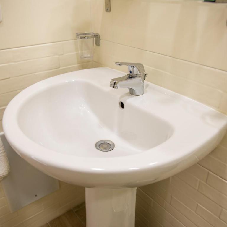 Smeraldo Suite - Triple Room with Private Bathroom - 9