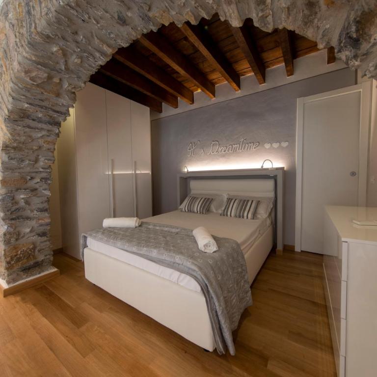 Center Loft Apartment - Loft - 10