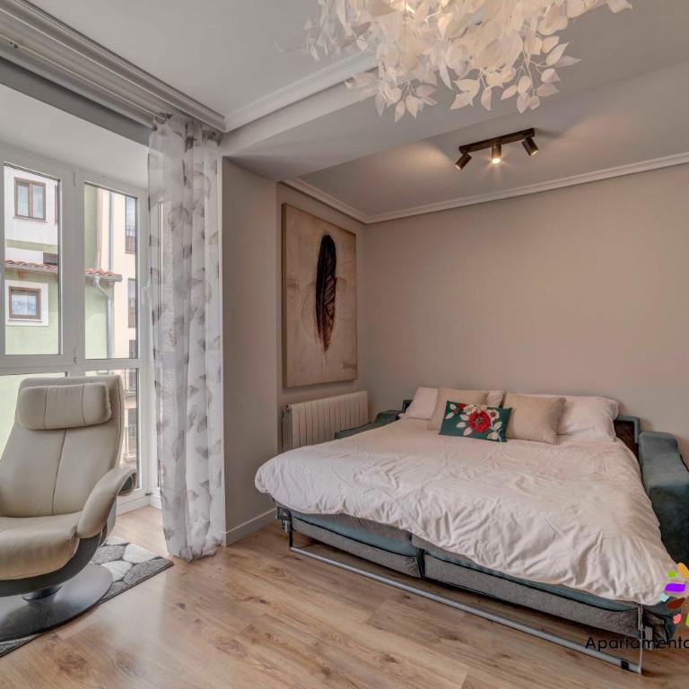 Edificio Aptos Turisticos - Burgos Centro HC7 - Apartamento de 2 dormitorios con balcón - 10