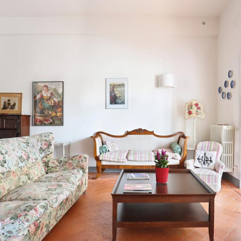 Via della Chiesa Apartments - Two-Bedroom Apartment - 10