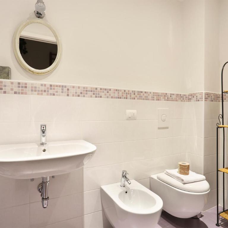 Via della Chiesa Apartments - Two-Bedroom Apartment - 11