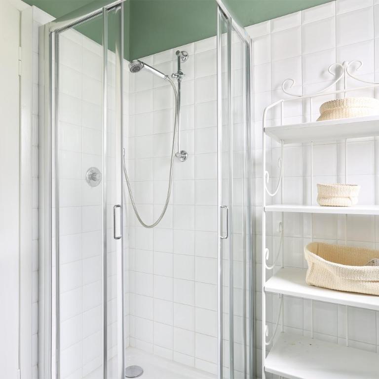 Via della Chiesa Apartments - Two-Bedroom Apartment - 13