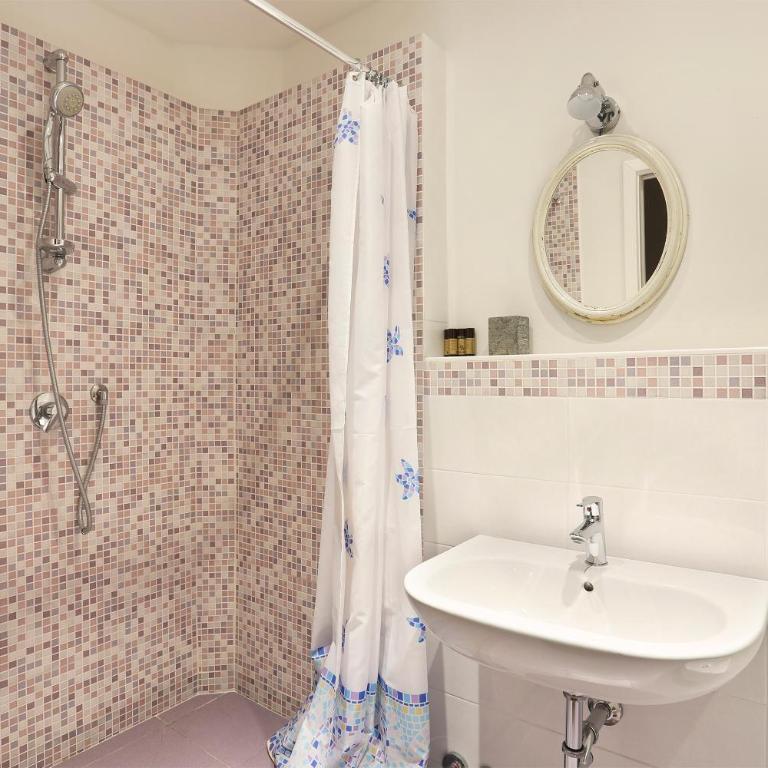 Via della Chiesa Apartments - Two-Bedroom Apartment - 20
