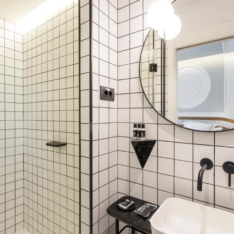 One Shot Fortuny - Deluxe Room with Terrace - 4
