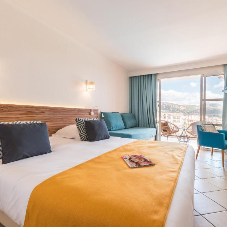 Hôtel de l'Esterel Pierre & Vacances - Chambre Triple avec Climatisation et Terrasse ou Balcon - 5