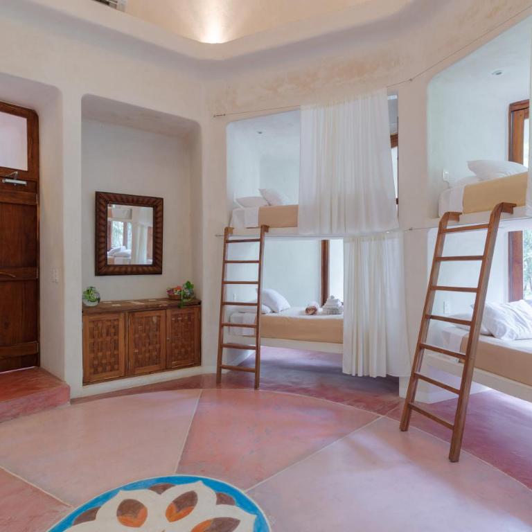 Hotel Holistika Tulum - Einzelbett im Frauenschlafsaal - 4