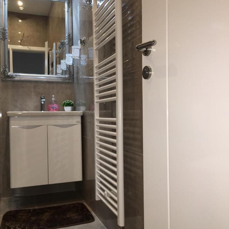 Golden Gate Apartment Sarajevo - Apartman sa 1 Spavaćom Sobom - 35