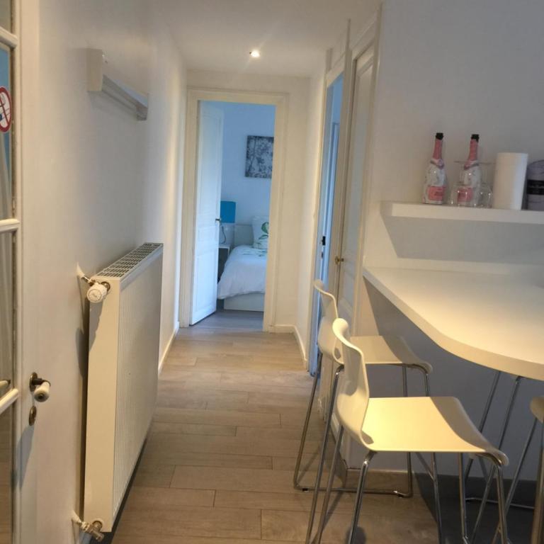 Le Jardin Darcy Liberté Hyper centre gare-ville parking public payant dans la rue - Apartment with Garden View - 16