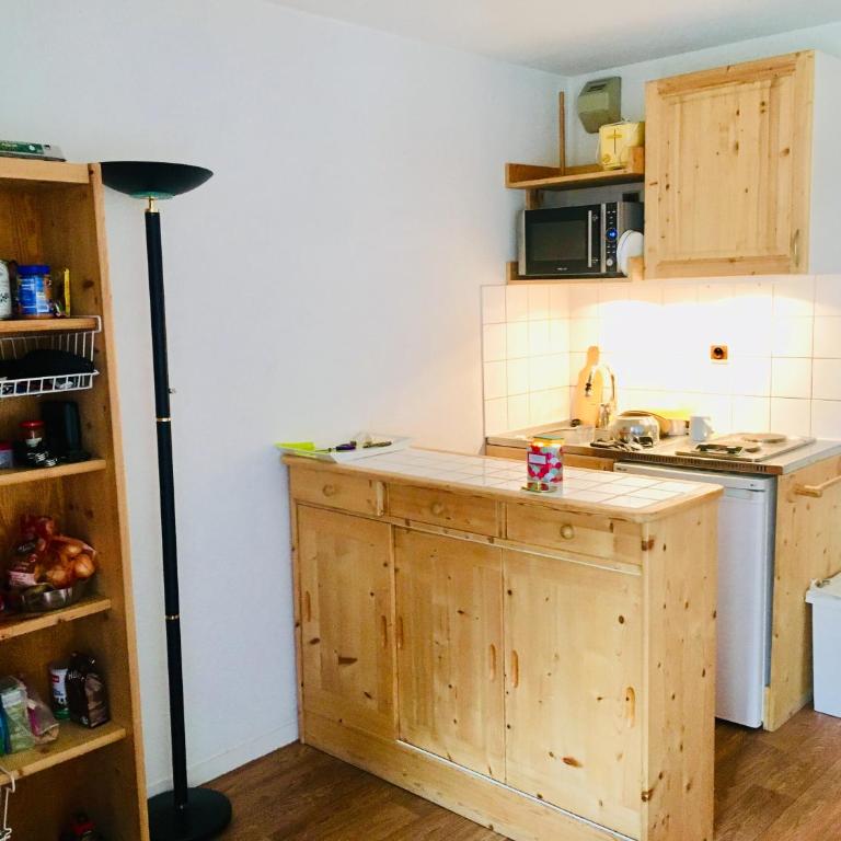 Cosy central Studio with a view, balcony 20m2 4ppl - Studio - 24