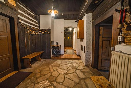 Obervostlhaus - Sehr schöne gemütliche Almhütte der besonderen Art - Ferienhaus - 3