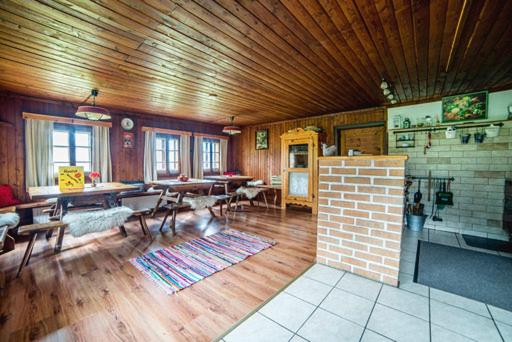 Obervostlhaus - Sehr schöne gemütliche Almhütte der besonderen Art - Ferienhaus - 4