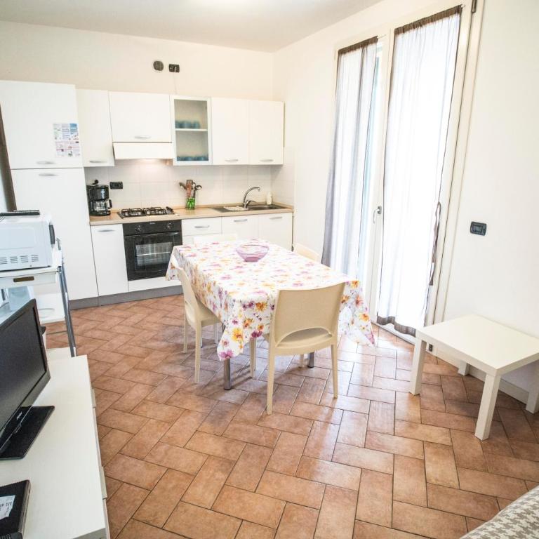 Residence Karina - Apartment mit 2 Schlafzimmern und Balkon - 17