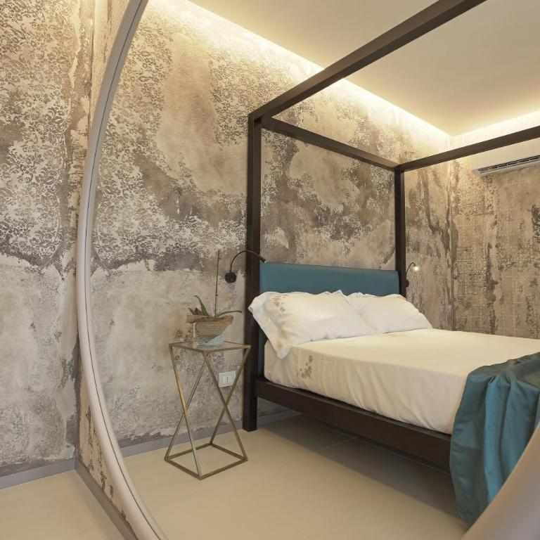 Hedoné Design Experience B&B - Camera Matrimoniale Deluxe con Balcone e Vista Mare - 12