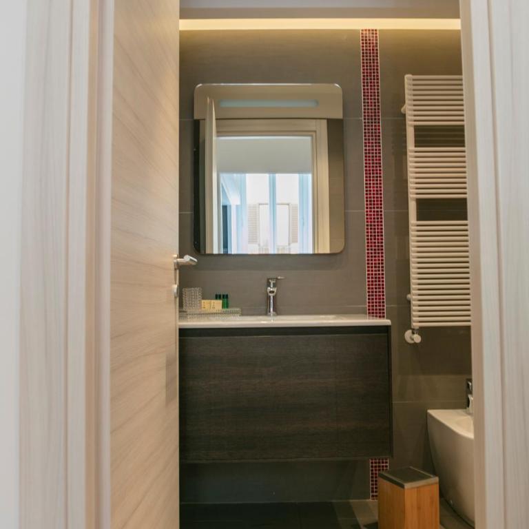Hadrianus Temple Suites - The Venue Collection - Junior Suite - 17