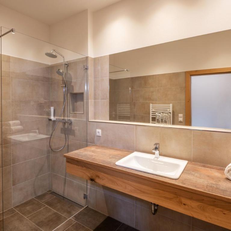 Hotel & Appartement Auerhahn - Suite - 3