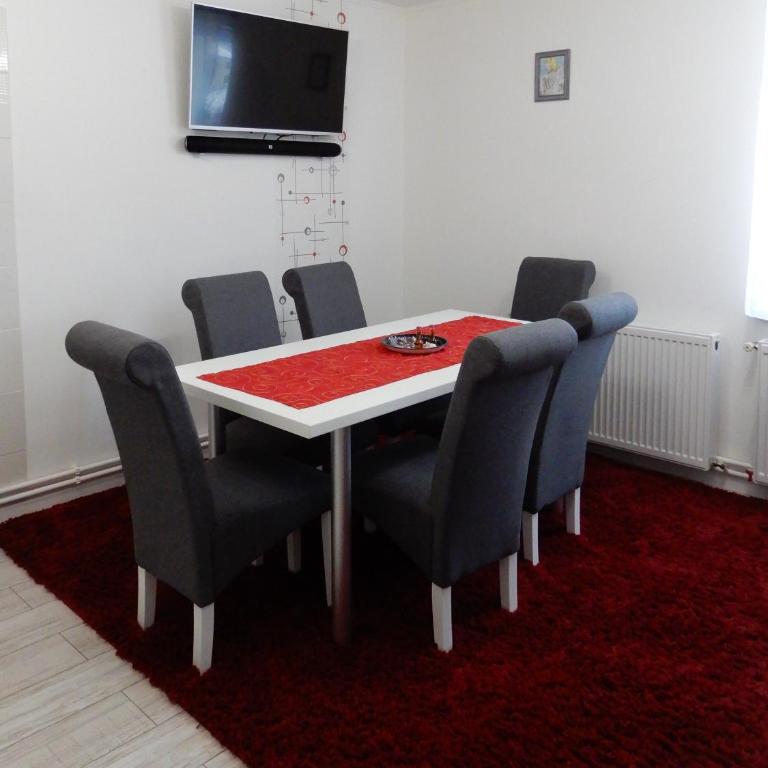 Apartment for your Holiday - Apartment mit 2 Schlafzimmern - 2