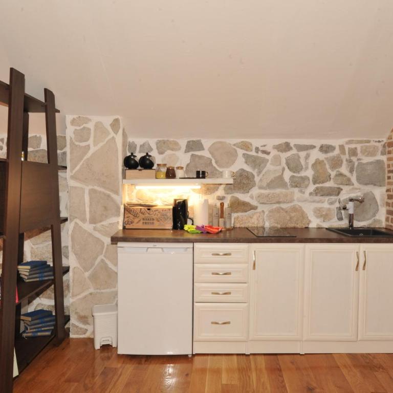 Una apartments - Studio Apartment with Sea View - 4