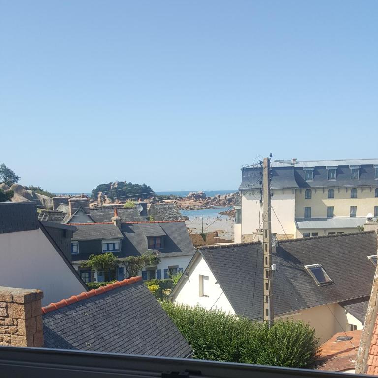 L'annexe de l'Hôtel de l'Europe - Three-Bedroom House - 11