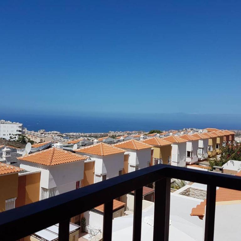 Villa Roque del Conde with fantastic sea view, terrace, pool, Wifi, SAT-TV, garage - Casa de 2 dormitorios - 1