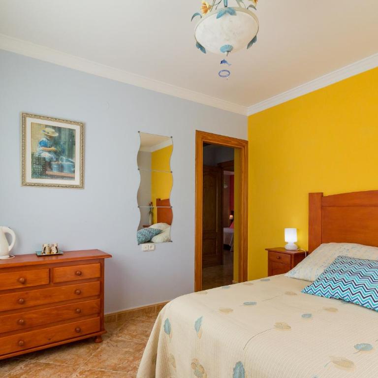 Alojamiento Colina del Sol - Habitación Doble con terraza y baño privado - 6
