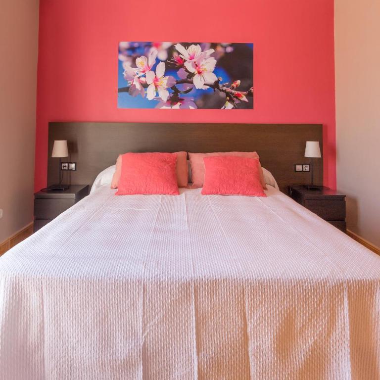 Alojamiento Colina del Sol - Habitación Doble con baño privado y terraza - 2