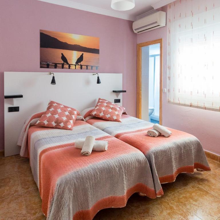 Alojamiento Colina del Sol - Habitación Doble Estándar - 2 camas - 4