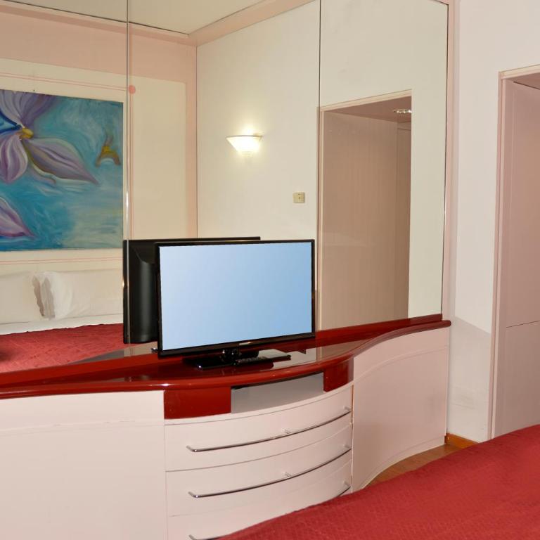 Hotel Giotto - Double Room - 5