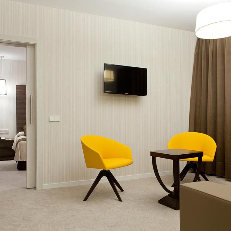 Hotel Liabeny - Superior Double or Twin Room - 2