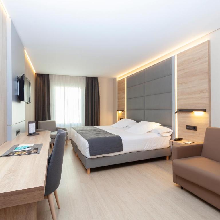 Hotel Liabeny - Family Room (2 Adults + 2 Child) - 8