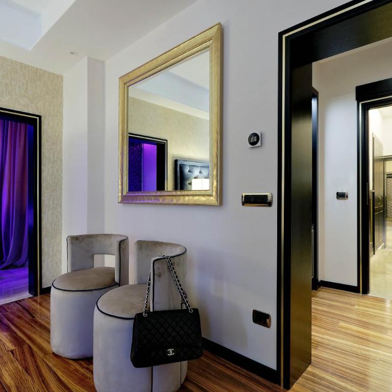 Spanish Diamond Luxury Suites & Jacuzzi - Suite Deluxe con Vasca Idromassaggio - 12