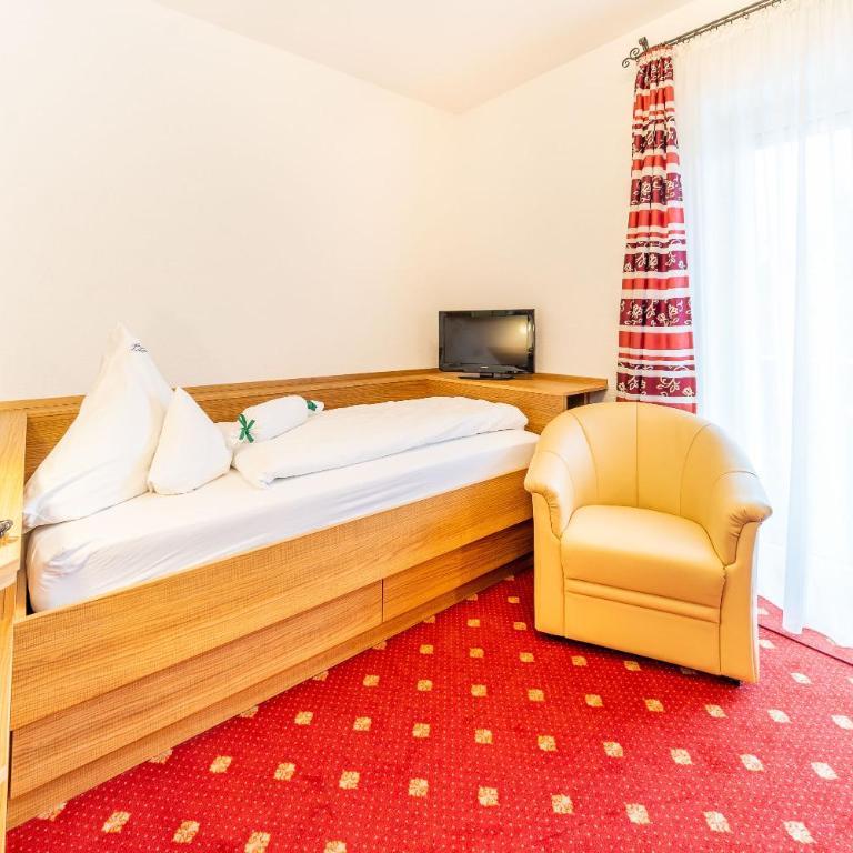Hotel Alpenhof - Comfort Einzelzimmer mit Balkon - 1