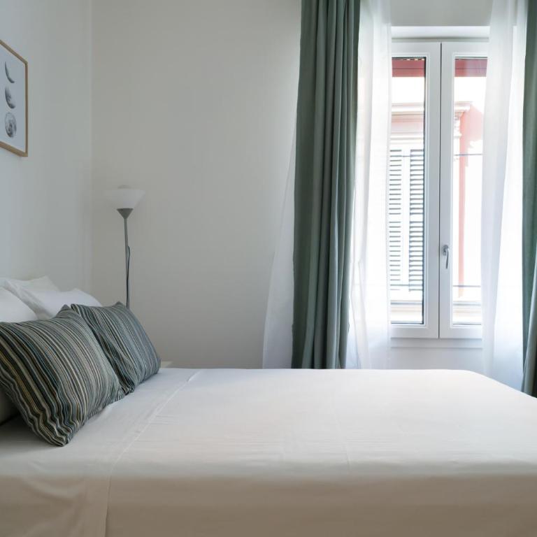 HouSmart Nazario Sauro 15 - One-Bedroom Apartment - 24