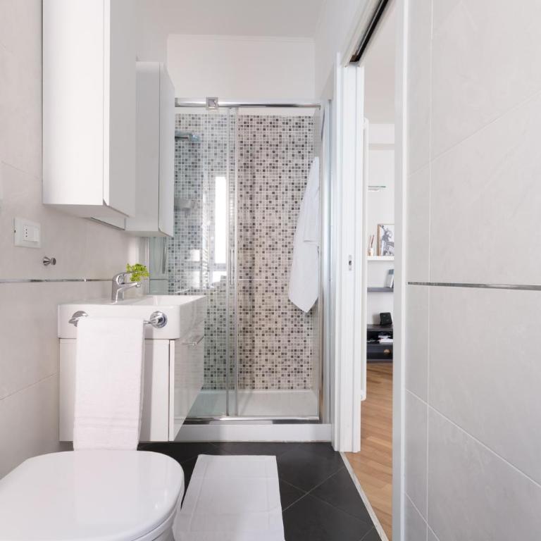 HouSmart Nazario Sauro 15 - One-Bedroom Apartment - 17