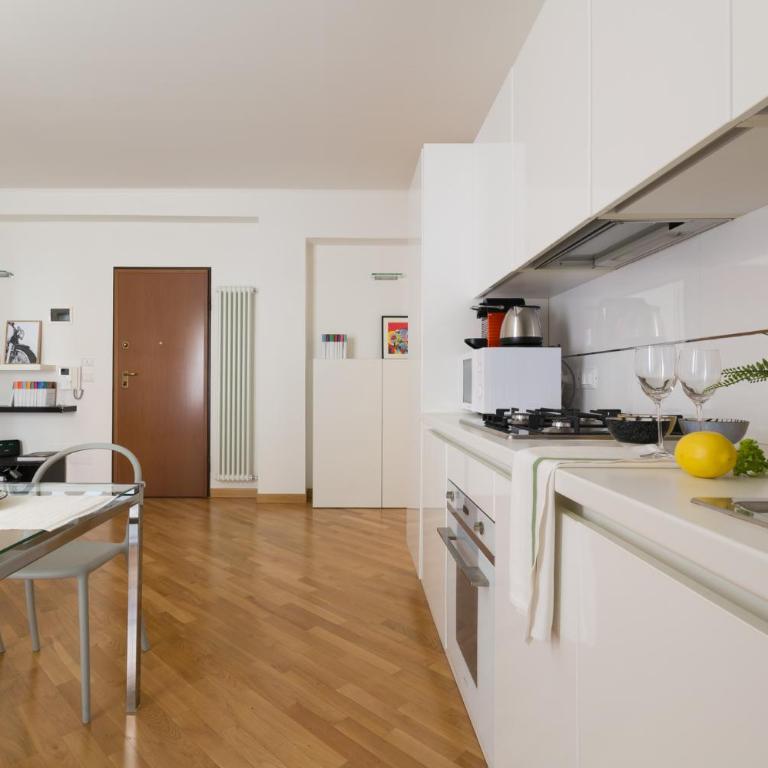 HouSmart Nazario Sauro 15 - One-Bedroom Apartment - 7