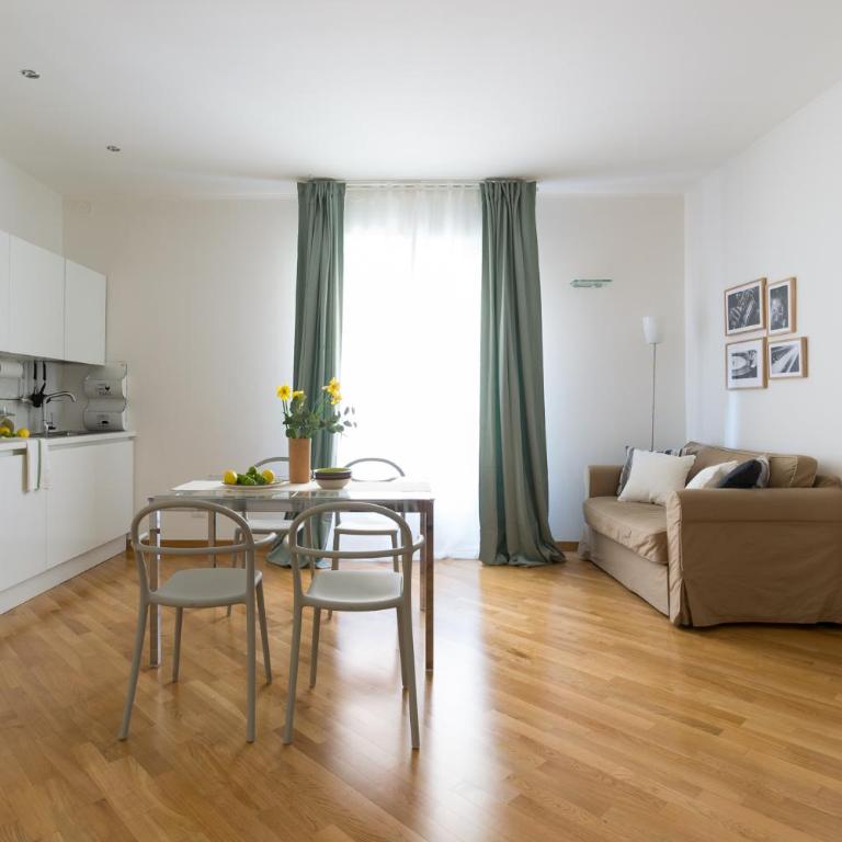 HouSmart Nazario Sauro 15 - One-Bedroom Apartment - 10