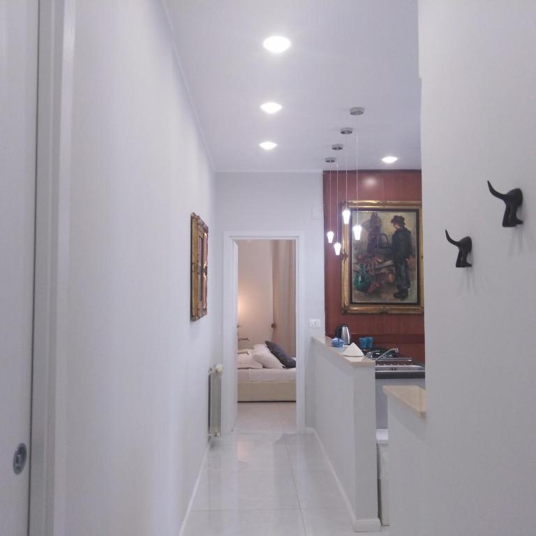 Centro storico Maschio Angioino House - Appartamento con 1 Camera da Letto - 3