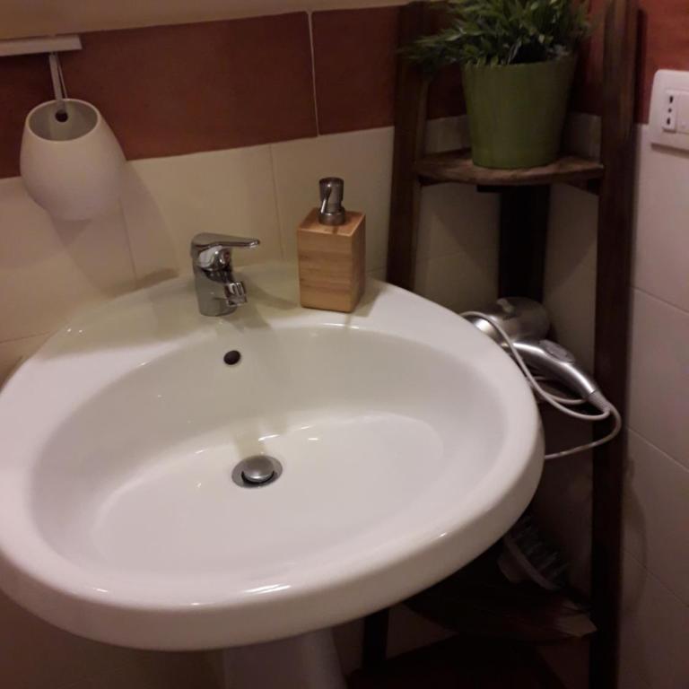 439 HOUSE - Casa Vacanze - 14