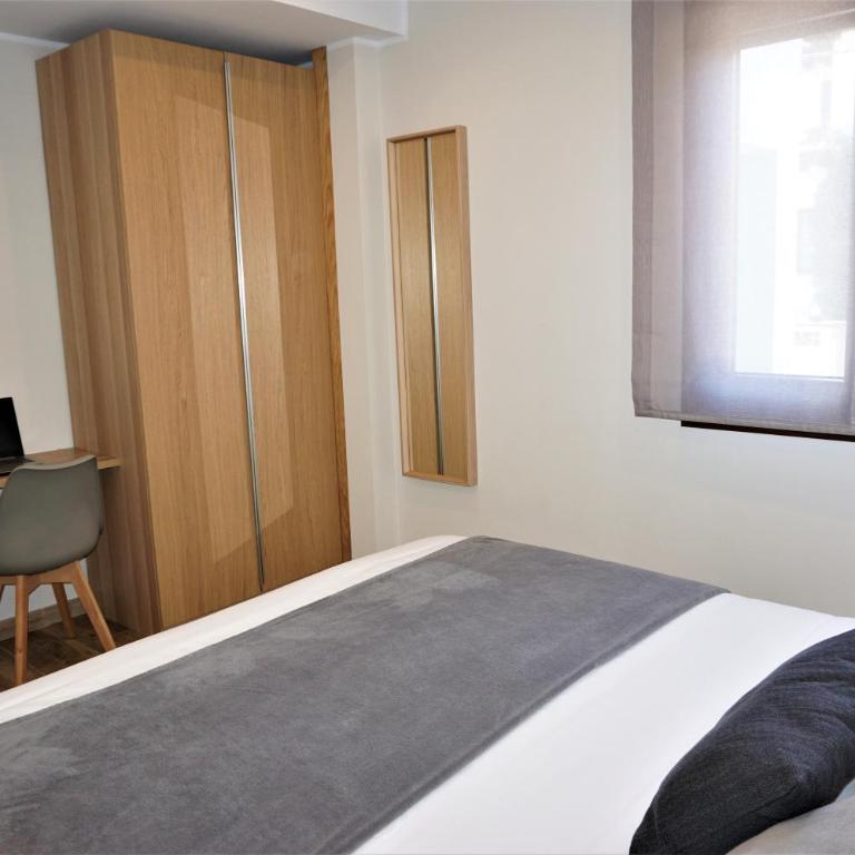 Apartamentos La Playina - Two-Bedroom Apartment - 8