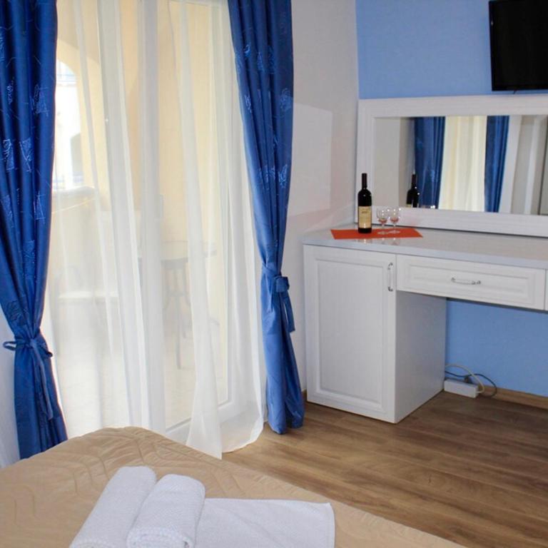 Villa Rihter - Standardna Dvokrevetna Soba sa Bračnim Krevetom - 6