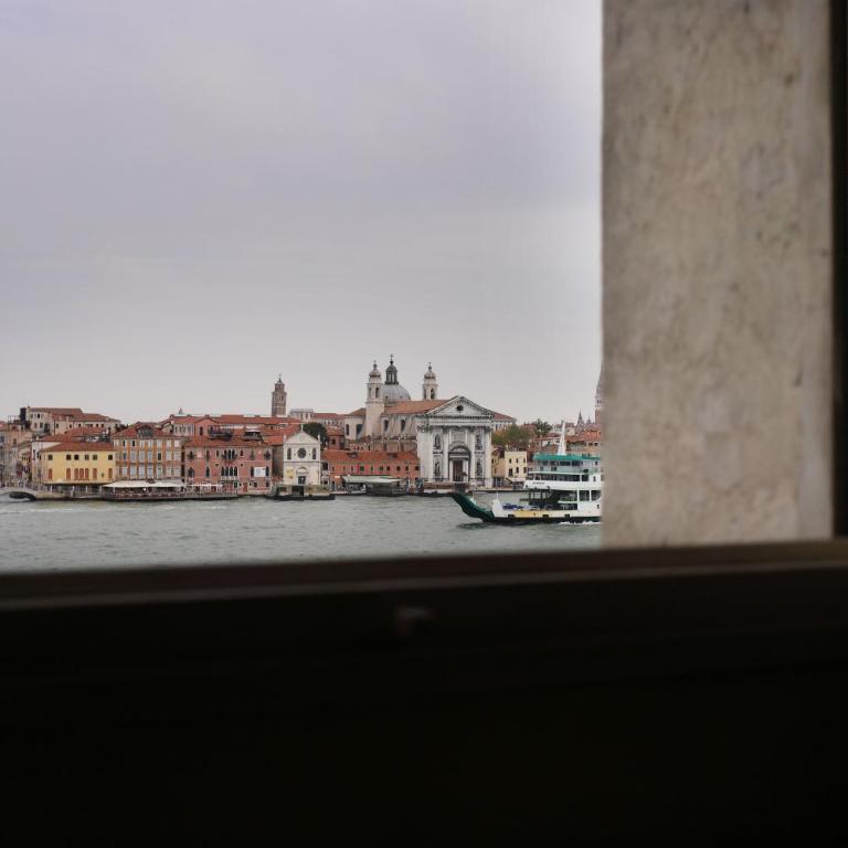 CA SAN BIAGIO - Appartamento con 2 Camere da Letto - 3