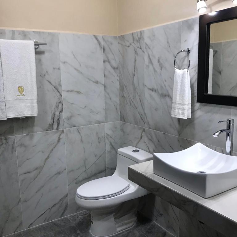 Hotel Avila - Twin Room with Pool View - 4