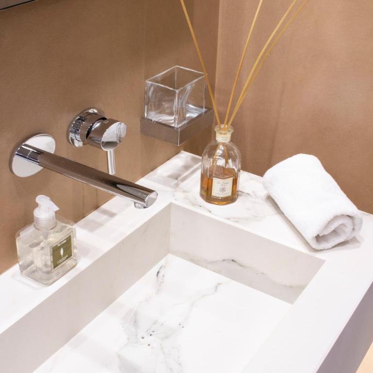 Le Quattro Dame Luxury Suites - Junior Suite - 5