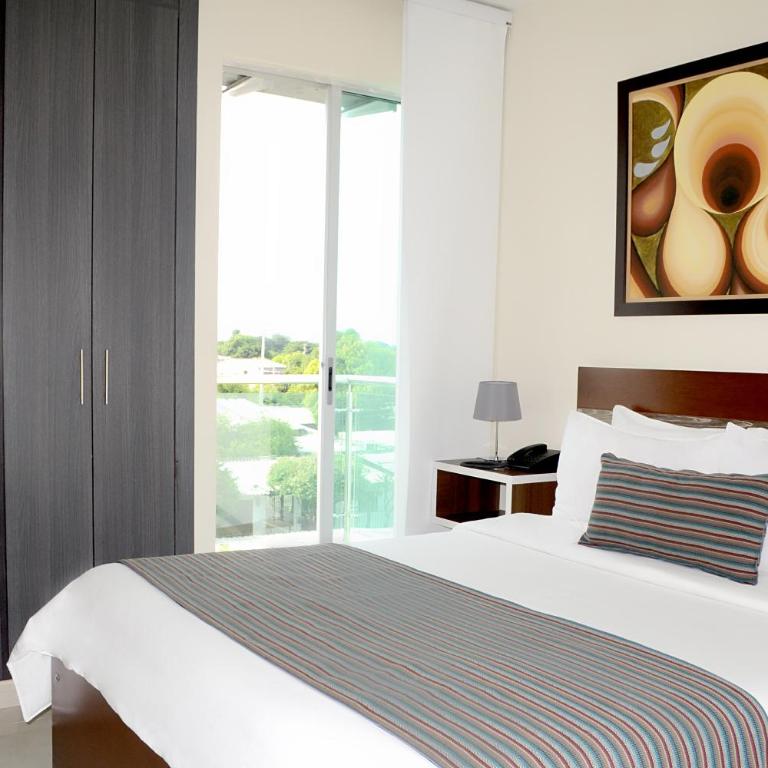 Hotel Metropolitano Plaza - Habitación Doble con balcón - 5